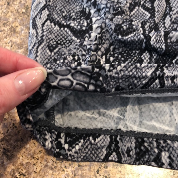 BCBGMAXAZRIA Dress Black, Gray and White Size XS - Picture 14 of 14